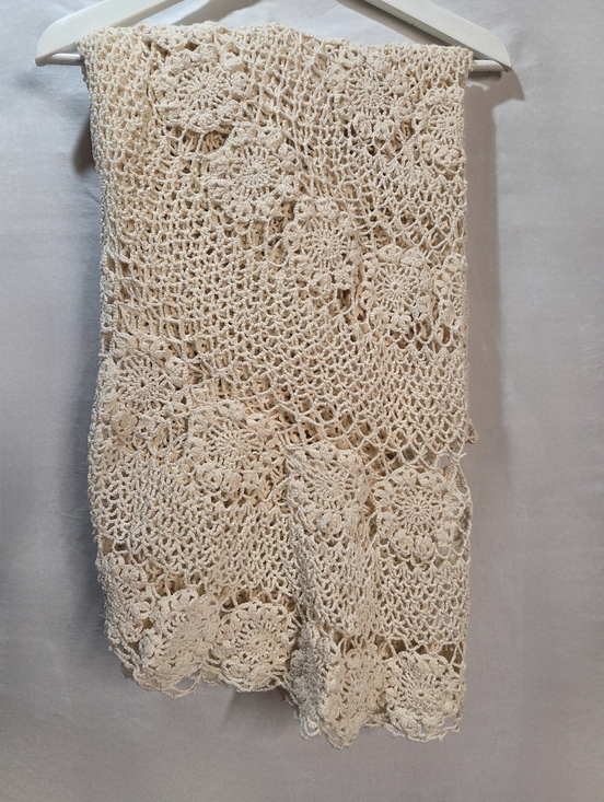 Handmade Other - Large Oval Ivory Crochet Tablecloth Handmade Vintage Bohemian Cottagecore